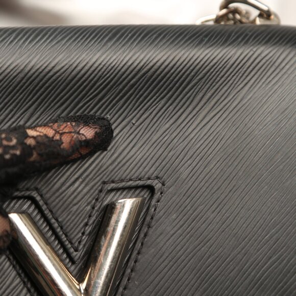 Louis Vuitton Epi Shoulder Bag Twist MM Crossbody - Picture 12 of 13